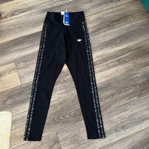 Women’s NWT Adidas Leggings, Small